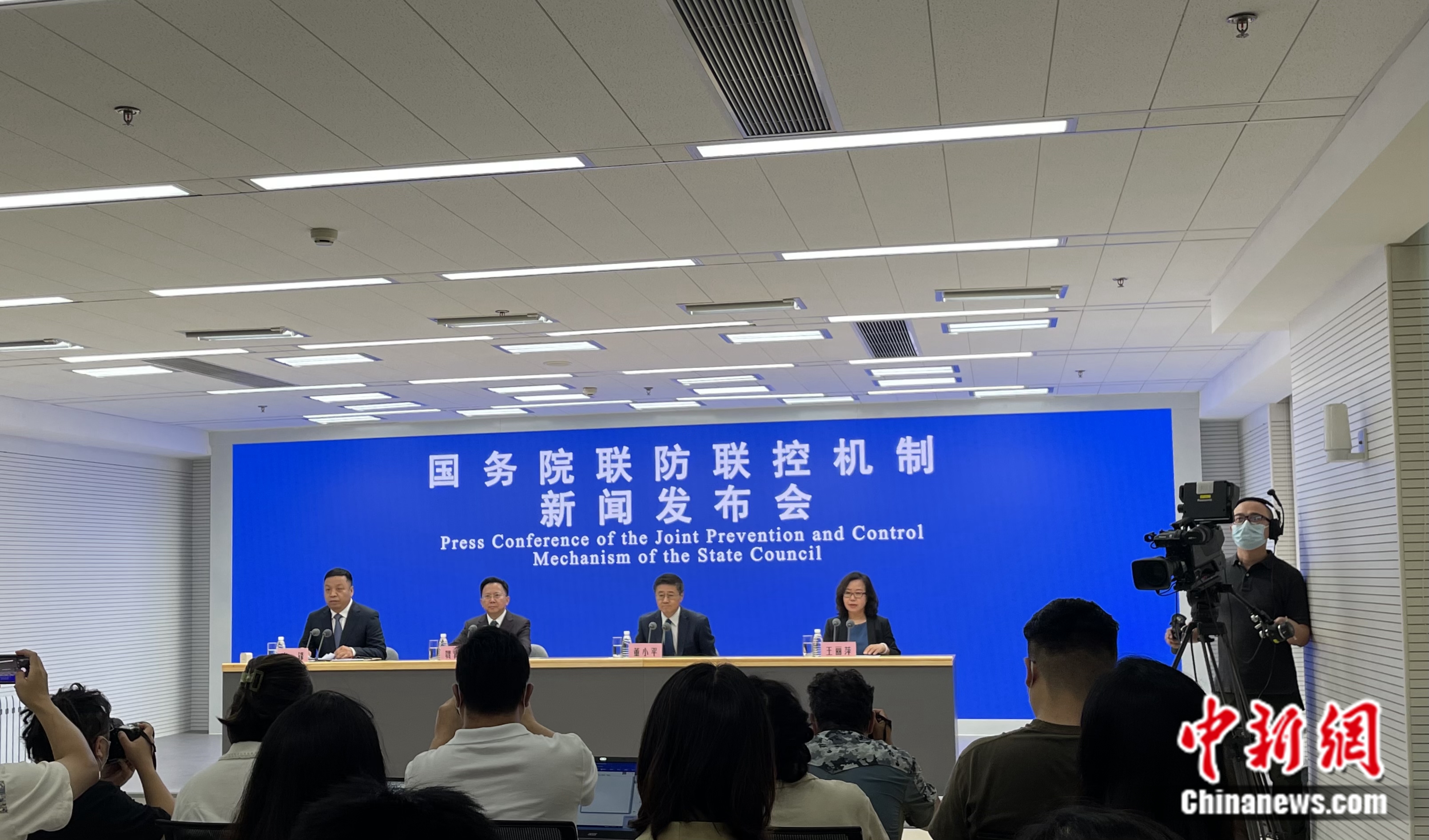 國務院聯(lián)防聯(lián)控機制回應近期國內(nèi)多地本土疫情相關(guān)問題